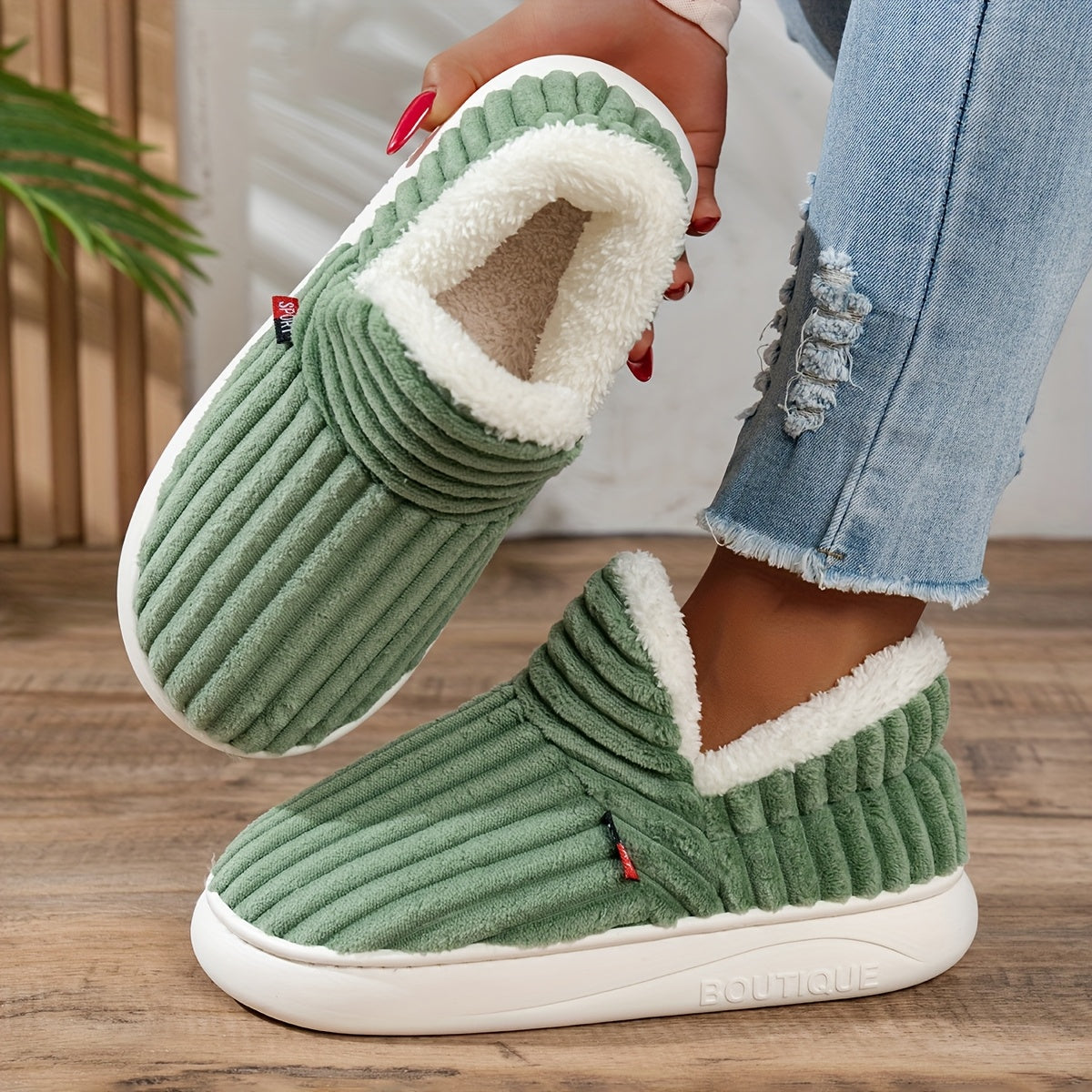 Maureen | Plush Slippers
