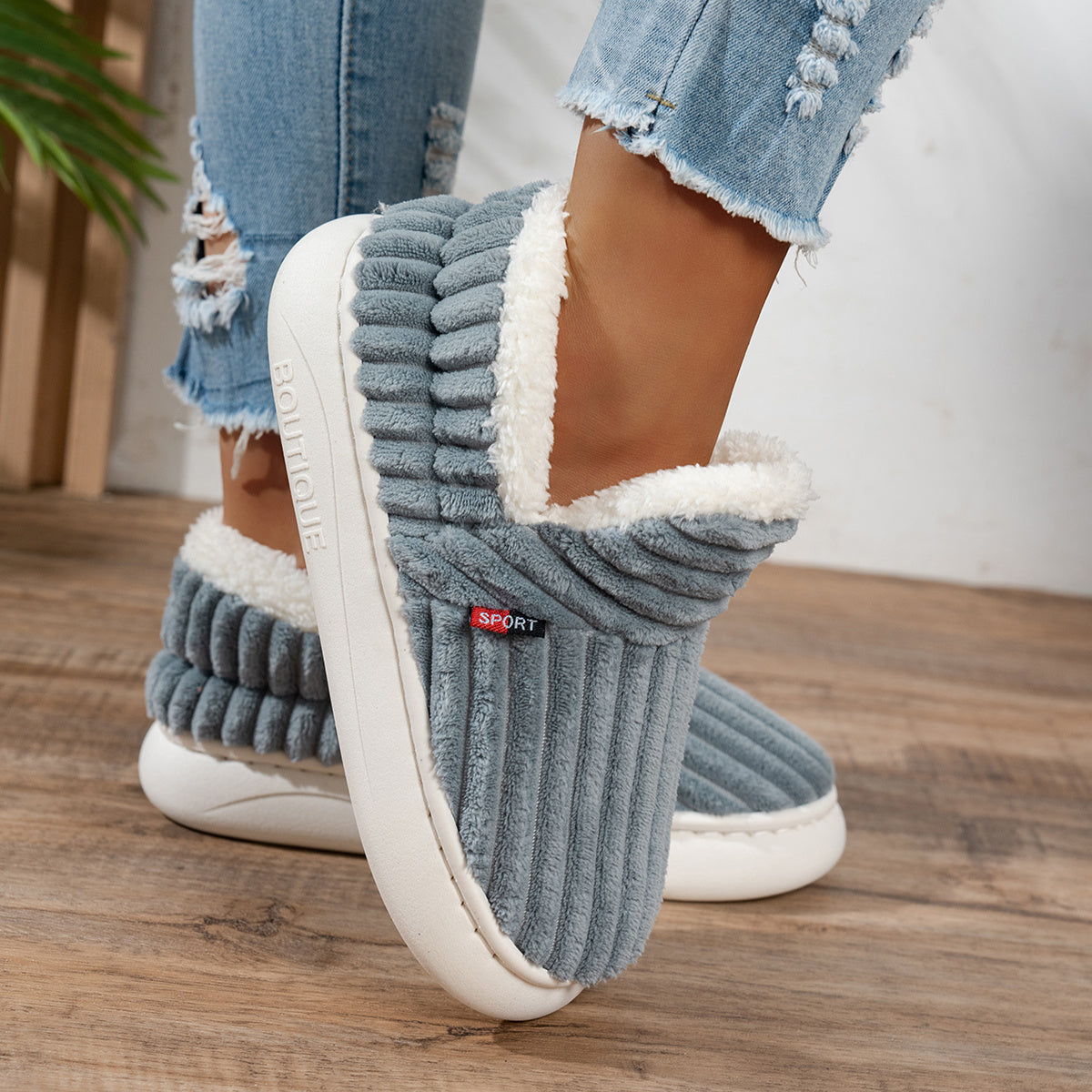 Maureen | Plush Slippers
