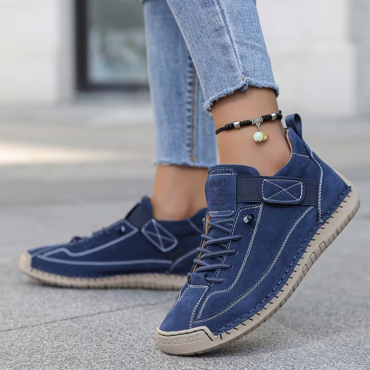 Comfortable Everyday Shoes with Wide and Relaxed Fit