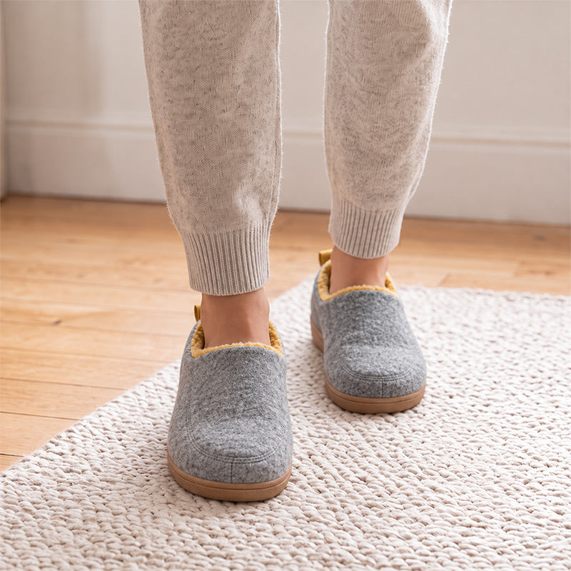 Unisex Orthopaedic House Slippers with Arch Support & Warm Fleece Lining