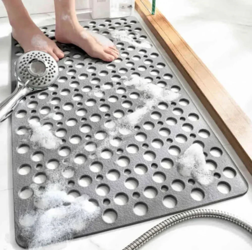 Premium Non-Slip Shower Mat – Strong Suction Cup Attachment & Fast-Drying Structure